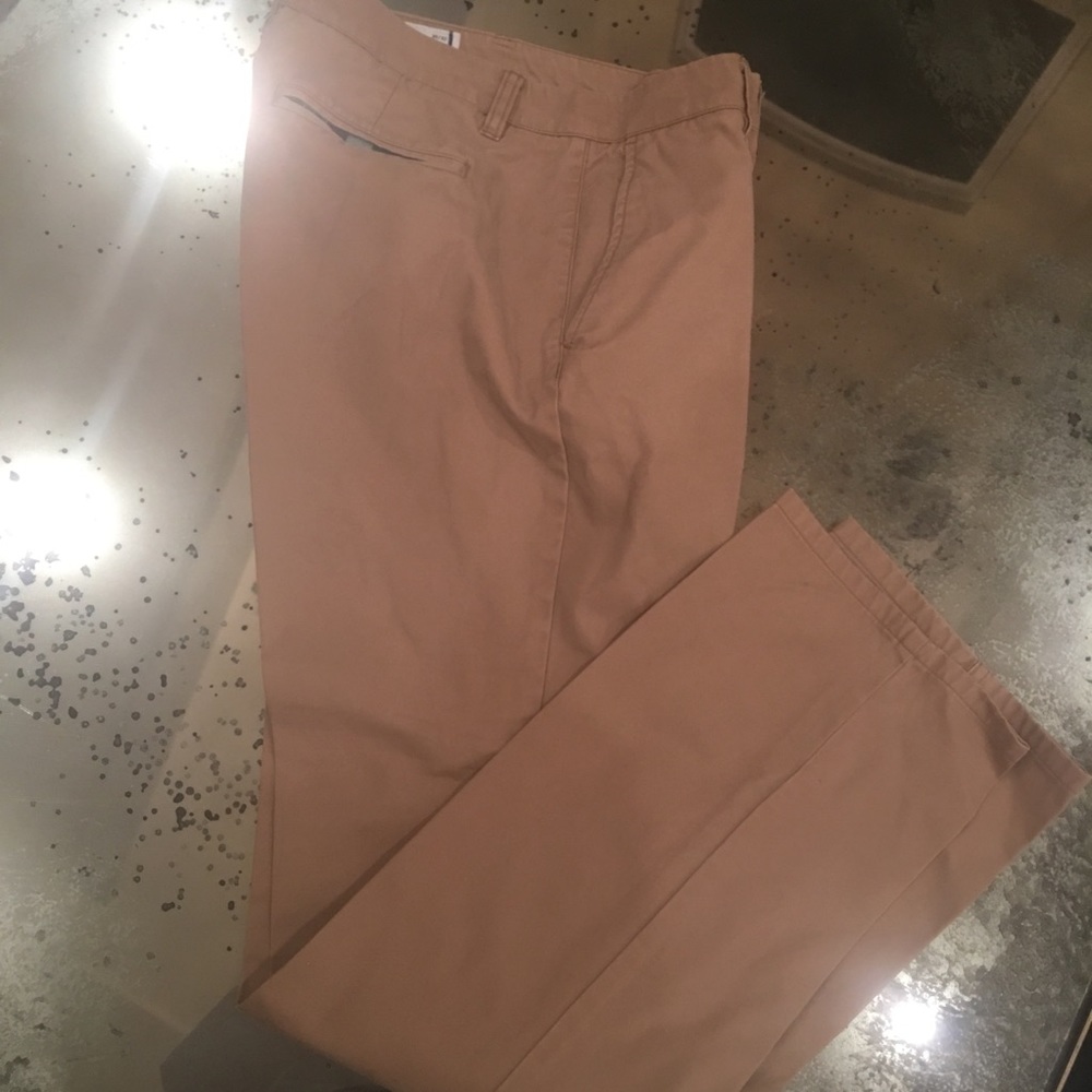 Chinos